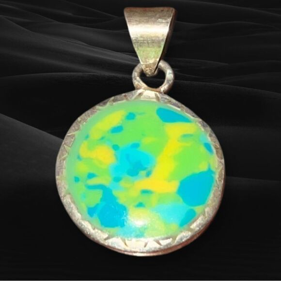 2 Sided Mayan Pendent With Bluish Green & Yellow Turquoise Inlay - Picture 2 of 4